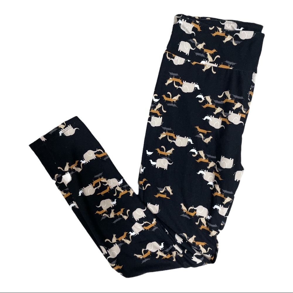 Lularoe TC animals buttery soft leggings